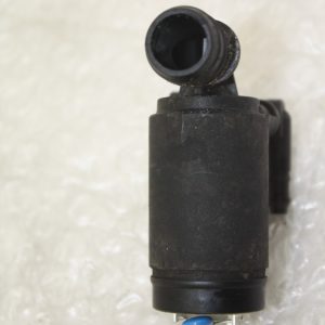 Ford Focus Washer Bottle Tank Pump 2011 TO 2018 8V61-17K624-BB Genuine - Image 4