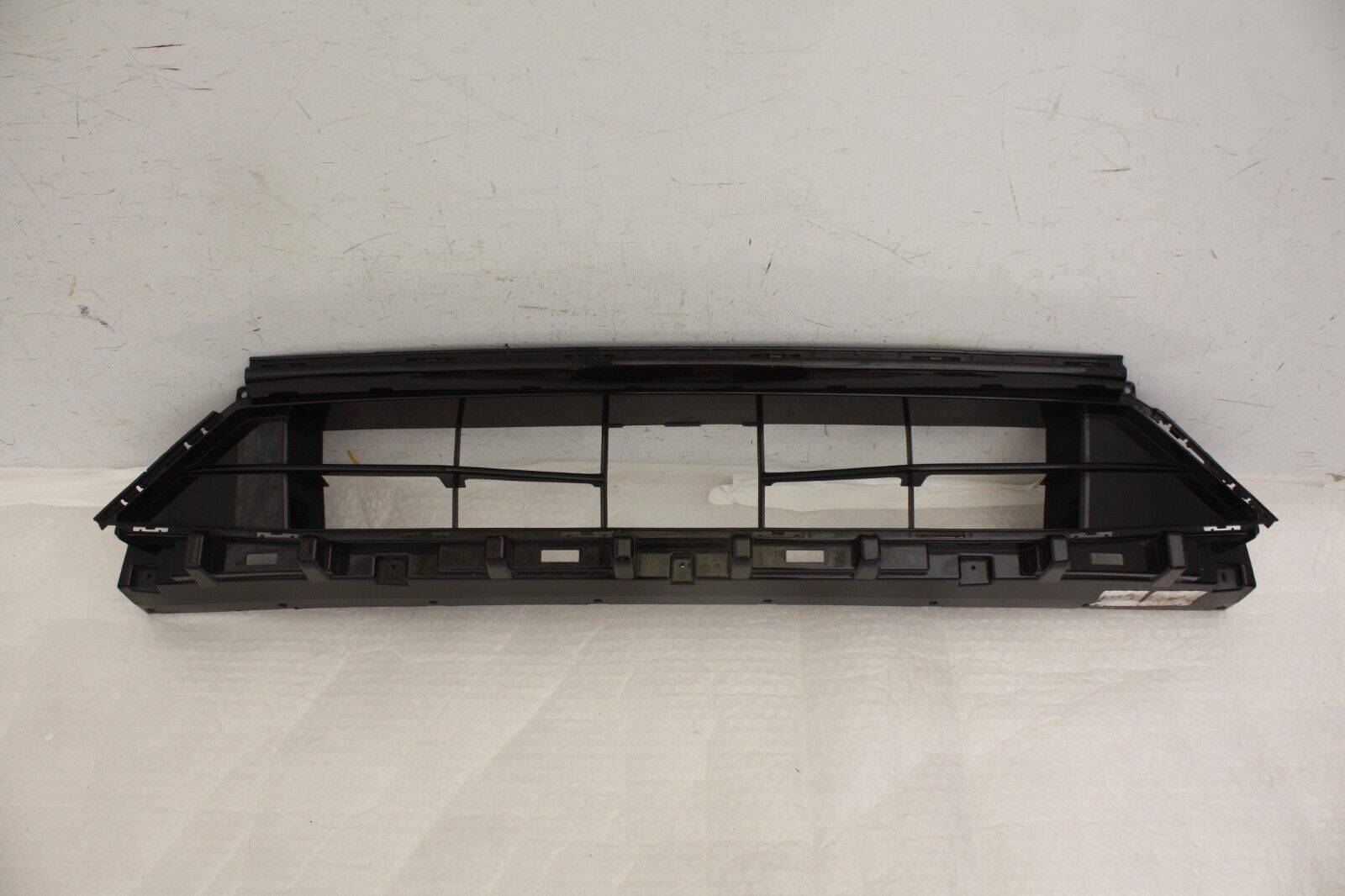 Ford-Kuga-Front-Bumper-Lower-Grill-2020-ON-LV4B-17K945-S-Genuine-DAMAGED-176331259068