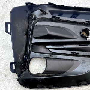 Ford Kuga Front Bumper Right Fog Light Grille 2020 TO 2024 LV4B-17K946-S Genuine - Image 11
