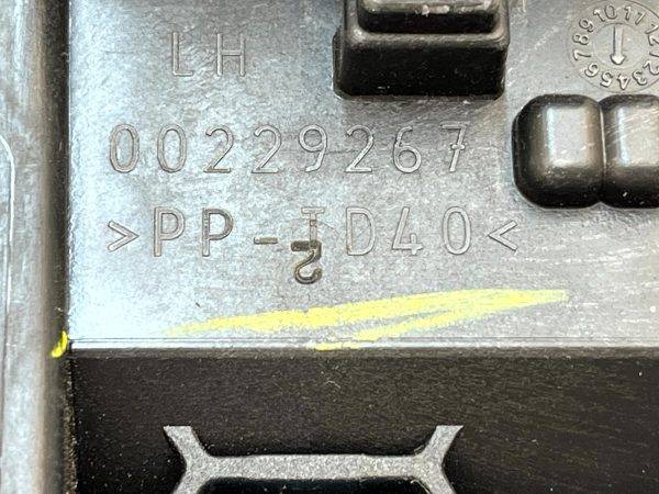 Ford Transit Custom Mk2 Rear Left Tail Light Bulb Holder 00229267 Genuine 13 Ford Transit Custom Mk2 Rear Left Tail Light Bulb Holder 00229267 Genuine 178442722338 14