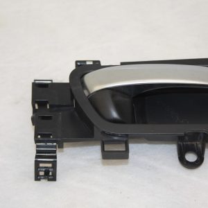 Honda Jazz Front Right Door Handle 2020 TO 2023 Genuine - Image 4
