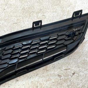Honda Jazz Mk3 Front Bumper Center Upper Grill 2011 TO 2015 71121-TF0-90 Genuine - Image 14