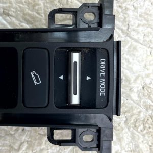 Honda ZR-V Parking Brake Switch Assembly 2023 Onward 35720-3Y0-D010-M2 Genuine - Image 3