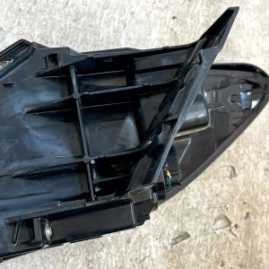 Honda ZRV ZR-V Rear Left Passenger Tail light Lamp 2023 ON 220-8F05K - Image 9
