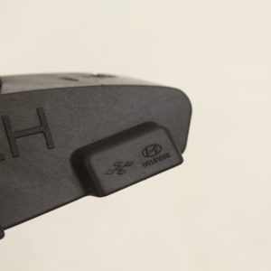 Hyundai i20 Rear Bumper Left Side Bracket 86655-C8000 Genuine - Image 8