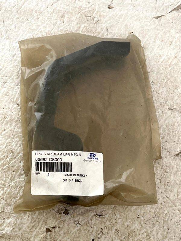 Hyundai i20 Rear Right Bumper Mount Bracket 2014 TO 2018 86681-C8000 Genuine 13 Hyundai i20 Rear Right Bumper Mount Bracket 2014 TO 2018 86681 C8000 Genuine 178545055688 14