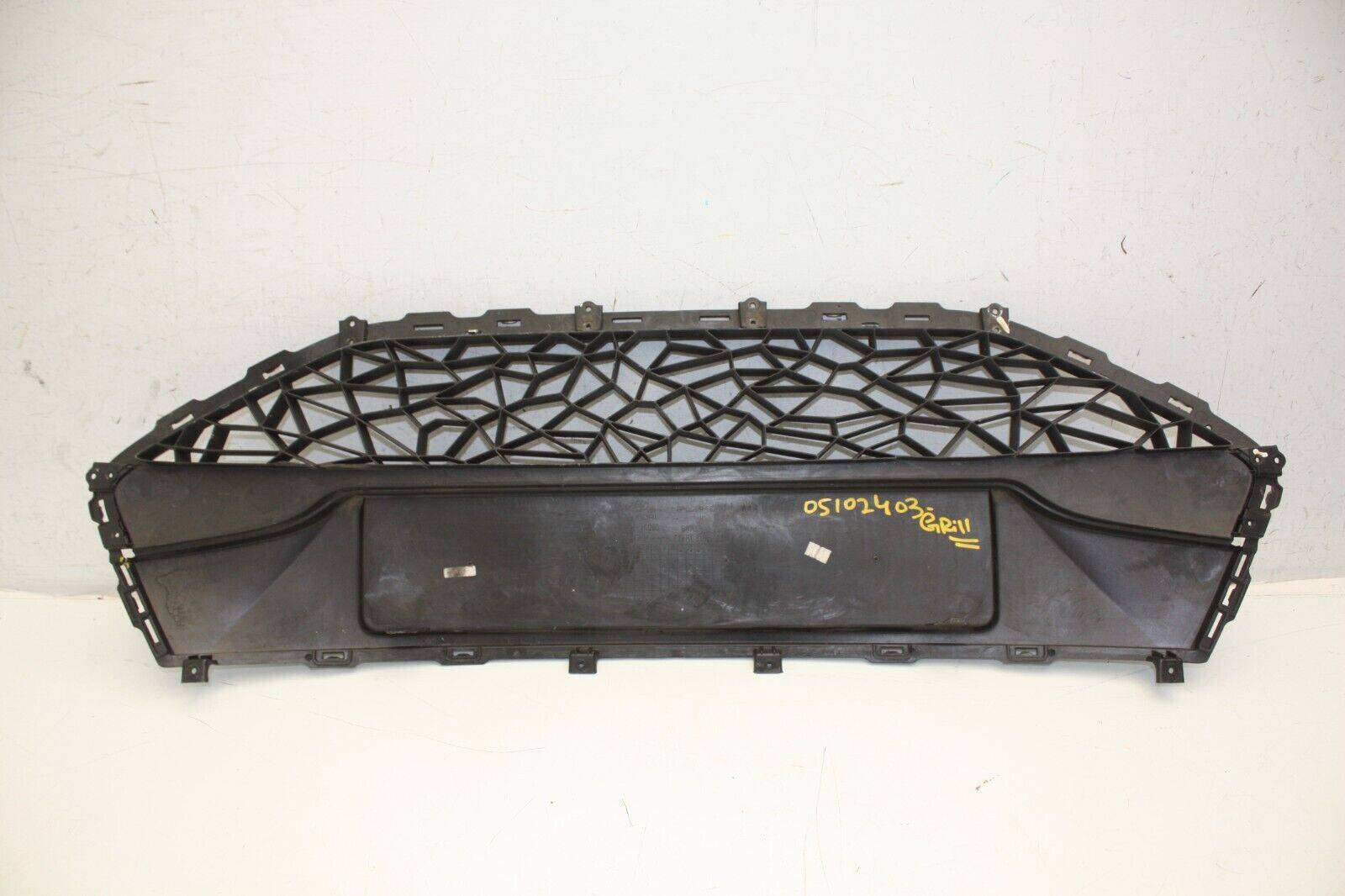 Hyundai-ix20-Front-Bumper-Grill-6561-1K000-Genuine-176614626878-10