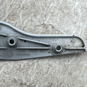 Jaguar F-Pace X761 Front Left Fender Mounting Bracket 2018 ON HK83-16291-BB - Image 4