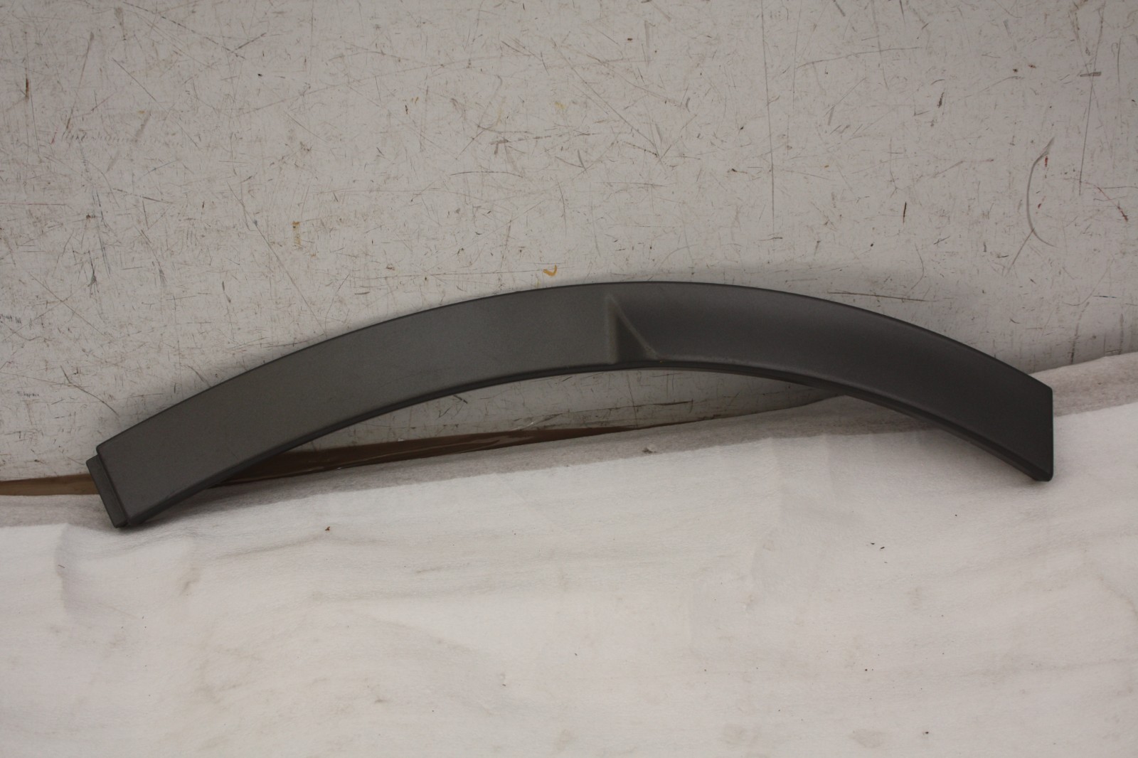 Jaguar F Pace X761 Rear Left Wheel Arch KK8M-291D01-D Genuine