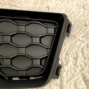 Jeep Renegade Front Bumper Left Fog Light Grille 2018 TO 2024 735676975 Genuine - Image 4