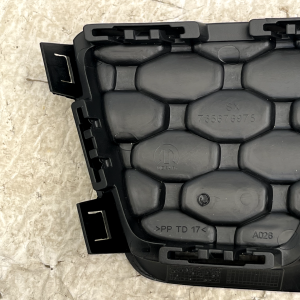 Jeep Renegade Front Bumper Left Fog Light Grille 2018 TO 2024 735676975 Genuine - Image 6