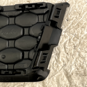Jeep Renegade Front Bumper Left Fog Light Grille 2018 TO 2024 735676975 Genuine - Image 7