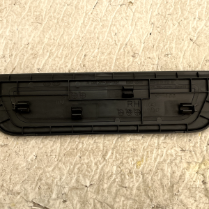 Kia Niro Rear Right Sill Trim Cover 2016 TO 2019 85887-G5000 Genuine - Image 6