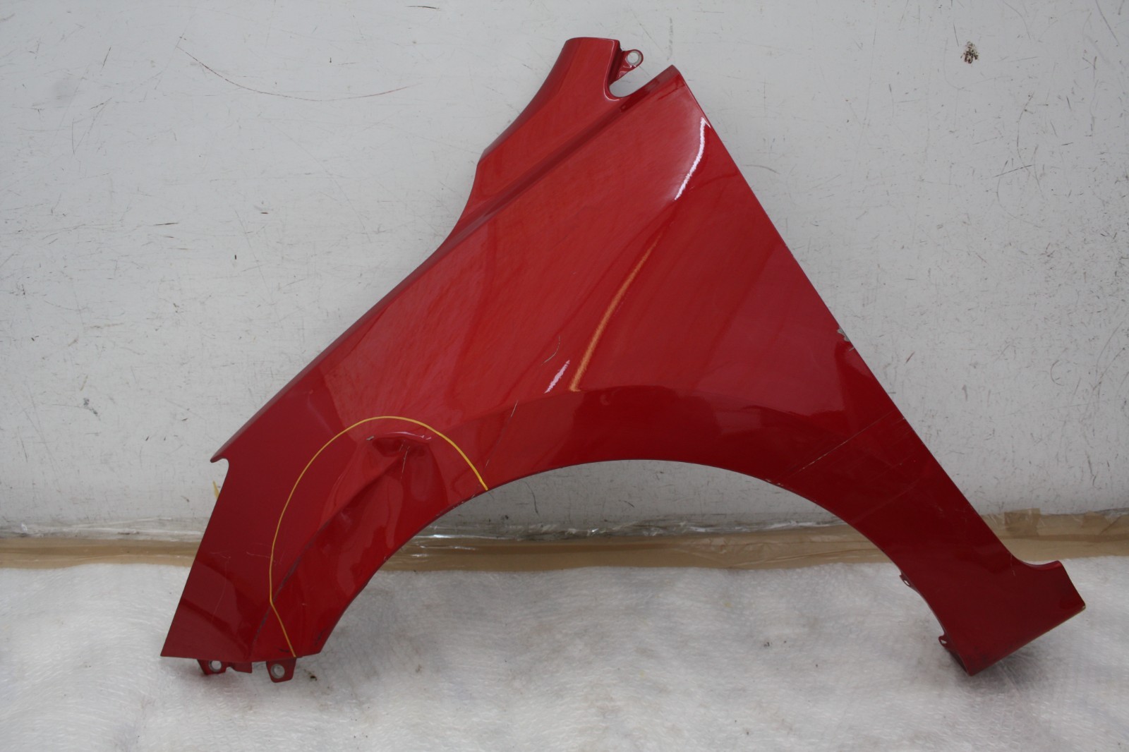 Kia Rio Front Left Side Wing Genuine *DAMAGED*