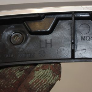 Kia Sorento Headlight Garnish Trim P2921-16050 20-24 left - Image 16