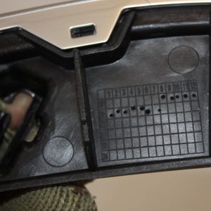 Kia Sorento Headlight Garnish Trim P2921-16050 20-24 left - Image 17