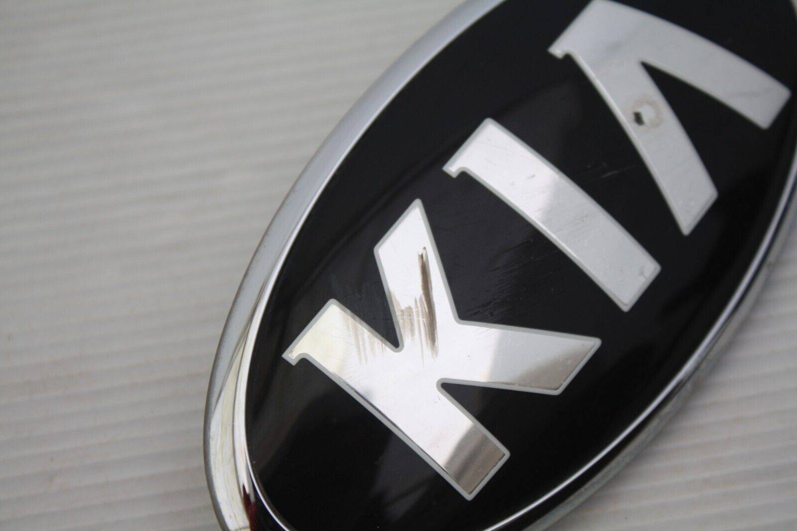 Kia-Sportage-Front-Logo-Emblem-Badge-86320-A4000-Genuine-22112341S19-176059314828-4