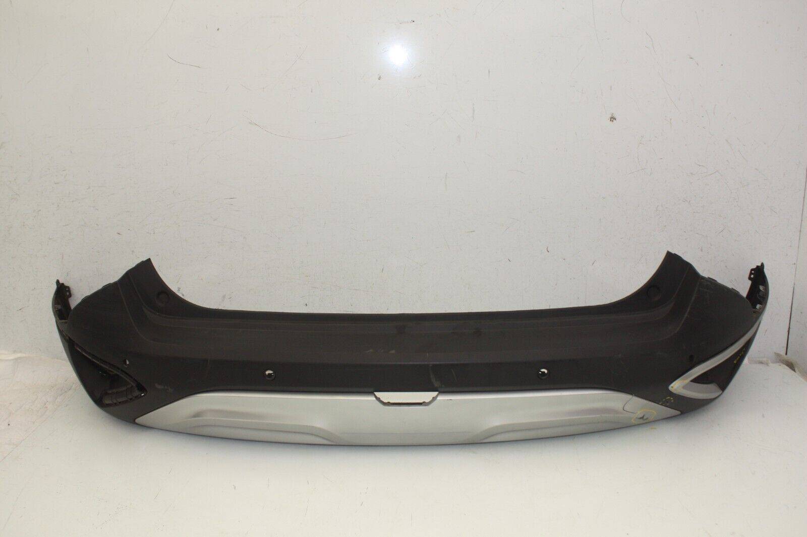 Kia Sportage Rear Bumper 86612 R2000 Genuine DAMAGED 176607935838