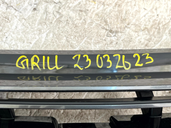 LR Range Rover Vogue L460 Grill Front Radiator 2022 ON M8E2 8200 A Genuine 178504916558 11