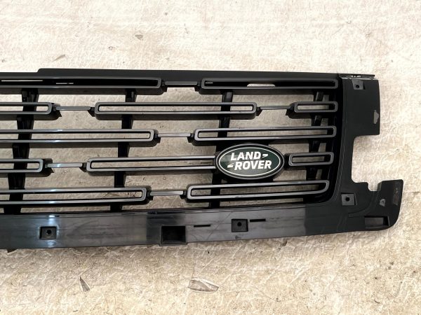 LR Range Rover Vogue L460 Grill Front Radiator 2022 ON M8E2 8200 A Genuine 178504916558 4