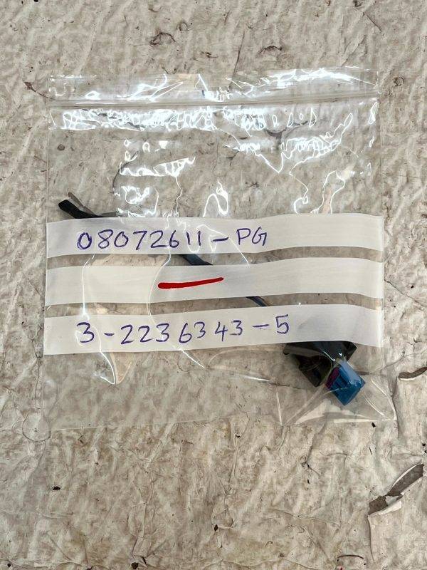 Land Rover Defender Discovery Parking Sensor Plug Connector 3 2236343 5 Genuine 178448544258 9