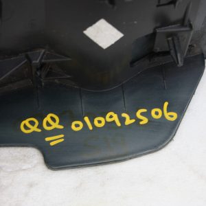 Land Rover Defender Front Right Wing Cover Trim 2020 ON L8B2-16D054-BD *DAMAGED* - Image 7