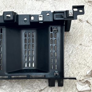 Land Rover Defender L663 Dash Screen Mounting Bracket 20 ON L8B2047A04AC Genuine - Image 6