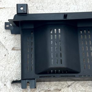 Land Rover Defender L663 Dash Screen Mounting Bracket 20 ON L8B2047A04AC Genuine - Image 8