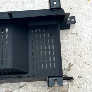 Land Rover Defender L663 Dash Screen Mounting Bracket 20 ON L8B2047A04AC Genuine - Image 9