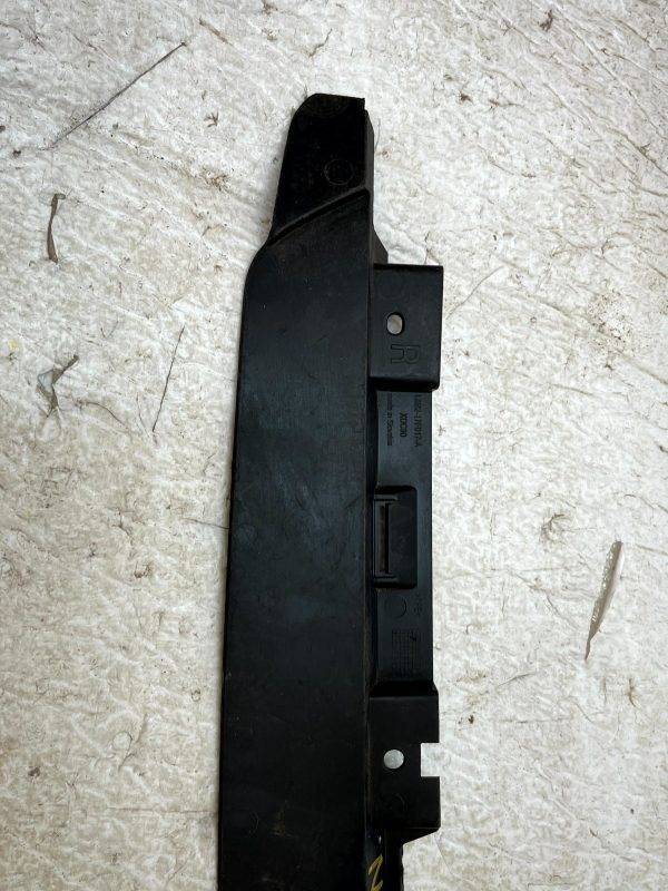 Land Rover Defender L663 Front Bumper Right Trim 2020 ON L8B2 17F017 A Genuine 178313281938 10
