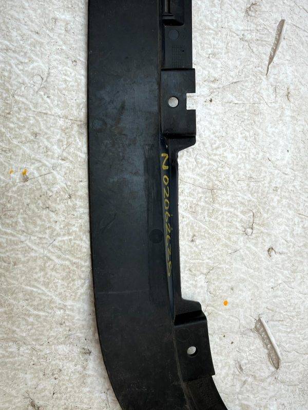 Land Rover Defender L663 Front Bumper Right Trim 2020 ON L8B2 17F017 A Genuine 178313281938 11