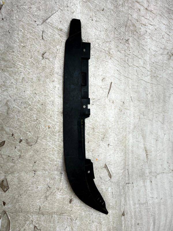 Land Rover Defender L663 Front Bumper Right Trim 2020 ON L8B2 17F017 A Genuine 178313281938 9