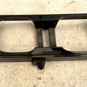 Land Rover Defender L663 Rear Left Tail Light Cover Trim 20 ON 00211193 Genuine - Image 4