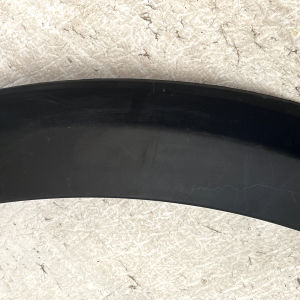 Land Rover Discovery 5 Rear left Wheel Arch Trim 2017 ON HY32-290E23-AC Genuine - Image 7