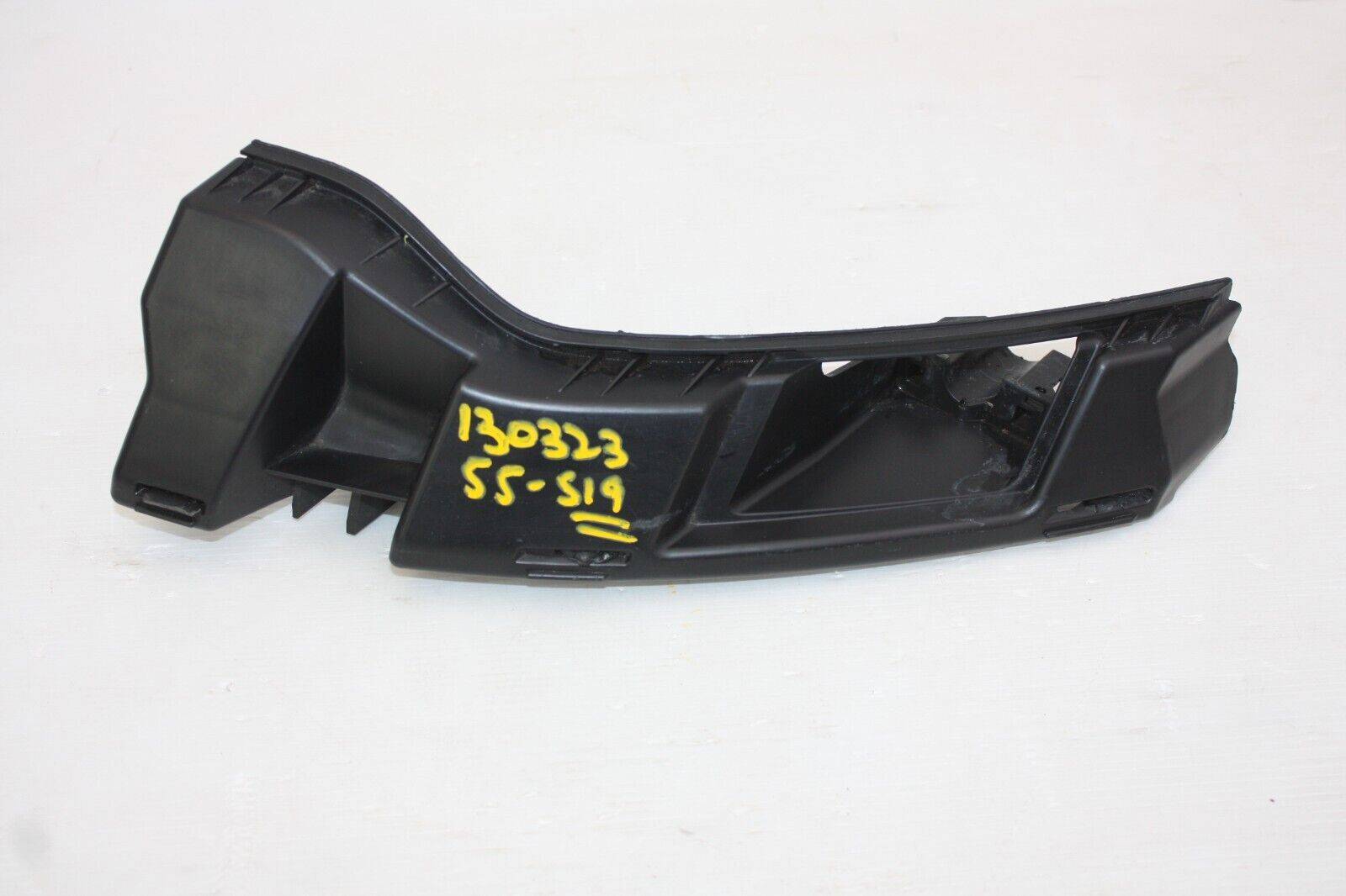 Land Rover Discovery Sport Front Bumper Left Bracket 2015 to 2019 FK72 17E763 BA 175649701878