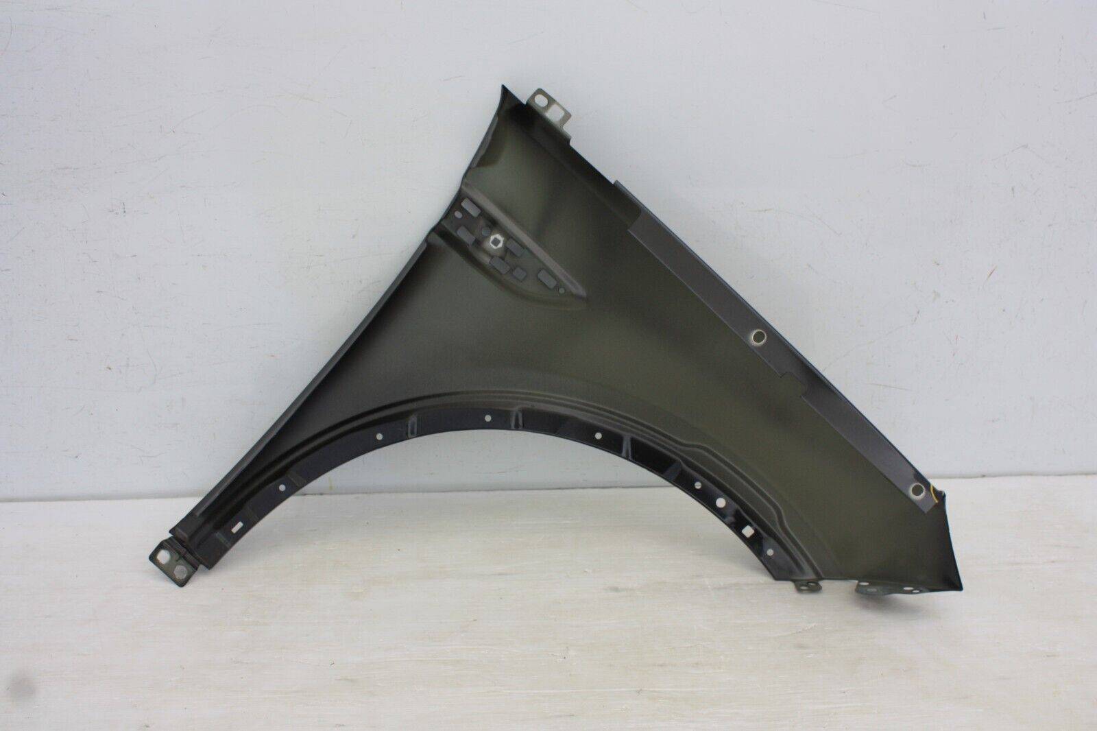 Land-Rover-Discovery-Sport-L550-Front-Left-Wing-175421739448-10