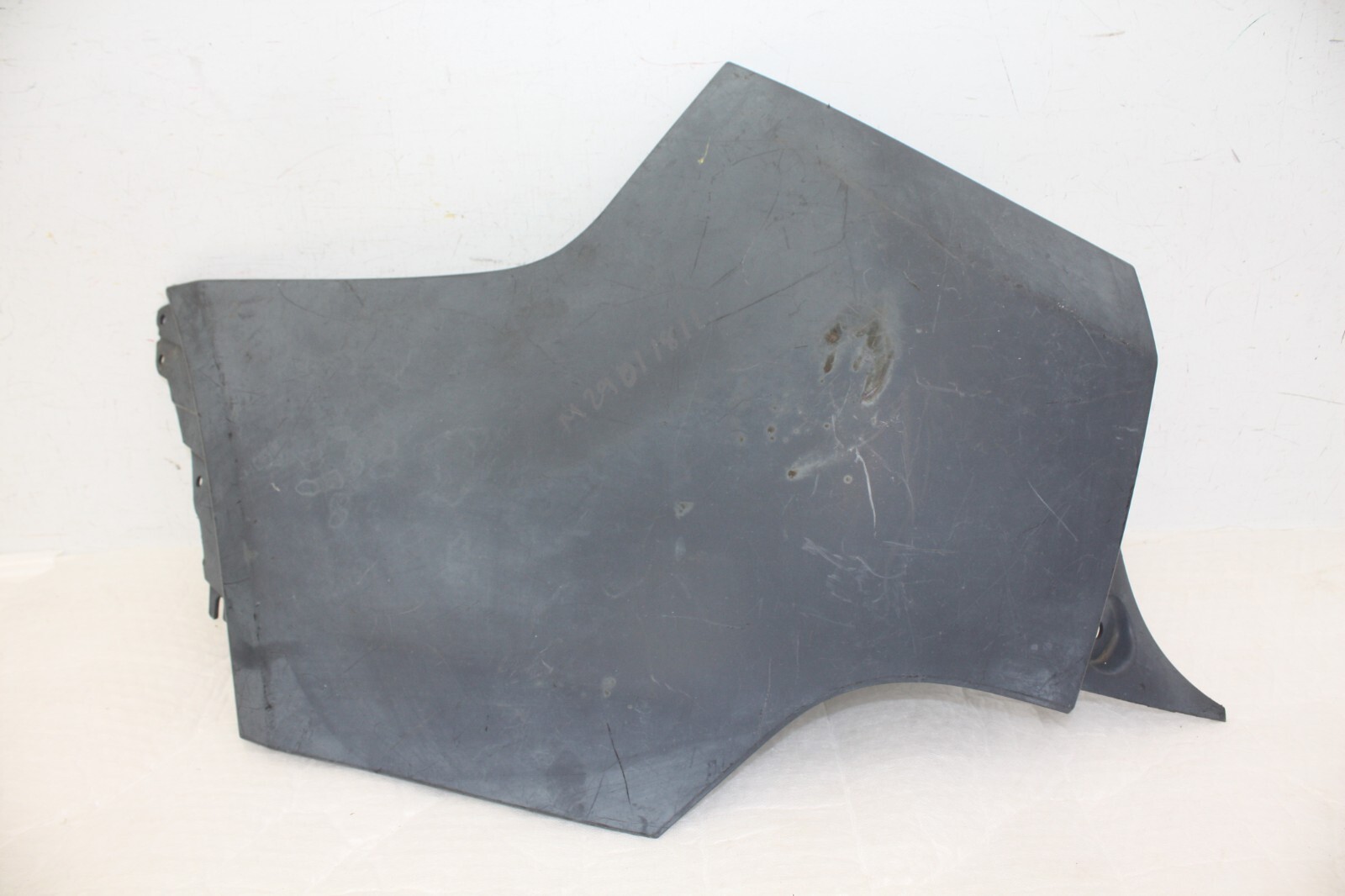 Land Rover Discovery Sport Rear Bumper Left Side Corner 2015-2019 FK72-17927-A