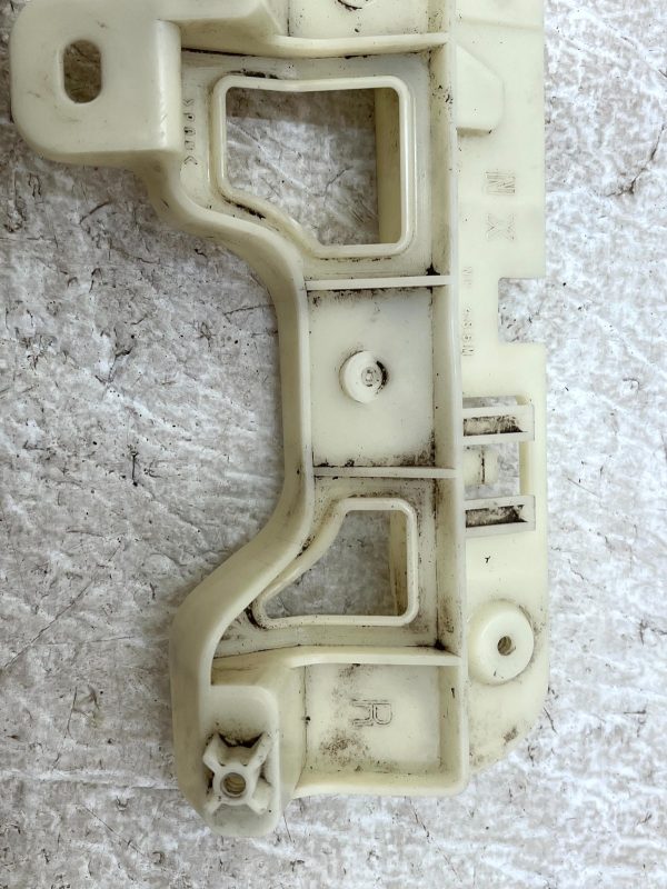 Lexus NX 300h Front Bumper Right Side Bracket 2014 TO 2018 52533 78010 Genuine 178560614278 4