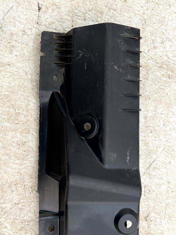 Maxus Deliver 9 Front Right Wheel Housing Liner 2020 TO 2024 C00076597 Genuine 178510567818 2