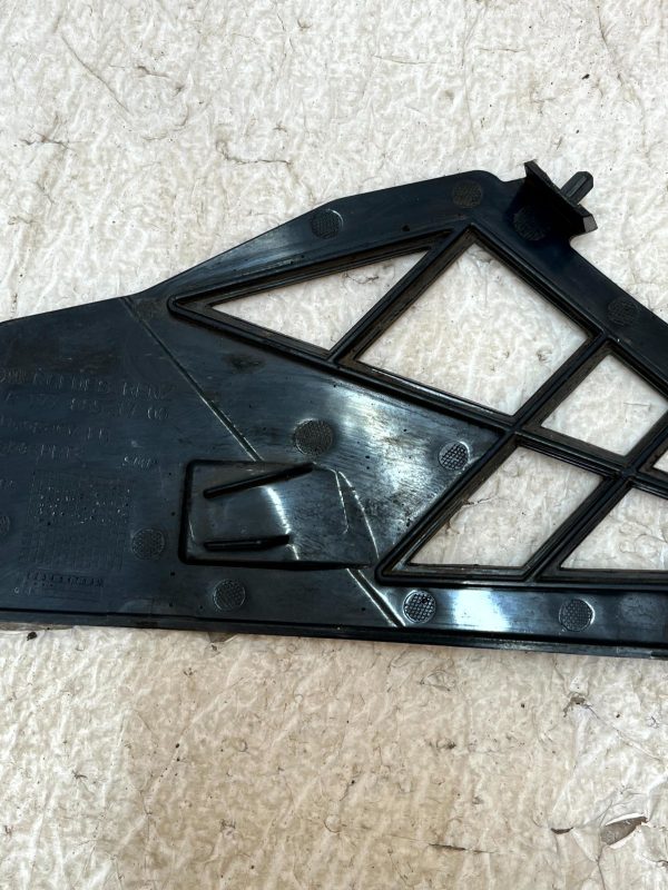 Mercedes A Class W177 Front Bumper Left Mount Bracket 18 23 A1778851700 Genuine 178417285518 8