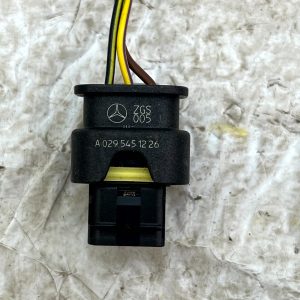 Mercedes A-Class W177 PDC Parking Sensor Loom Plug Connector A0295451226 Genuine - Image 3