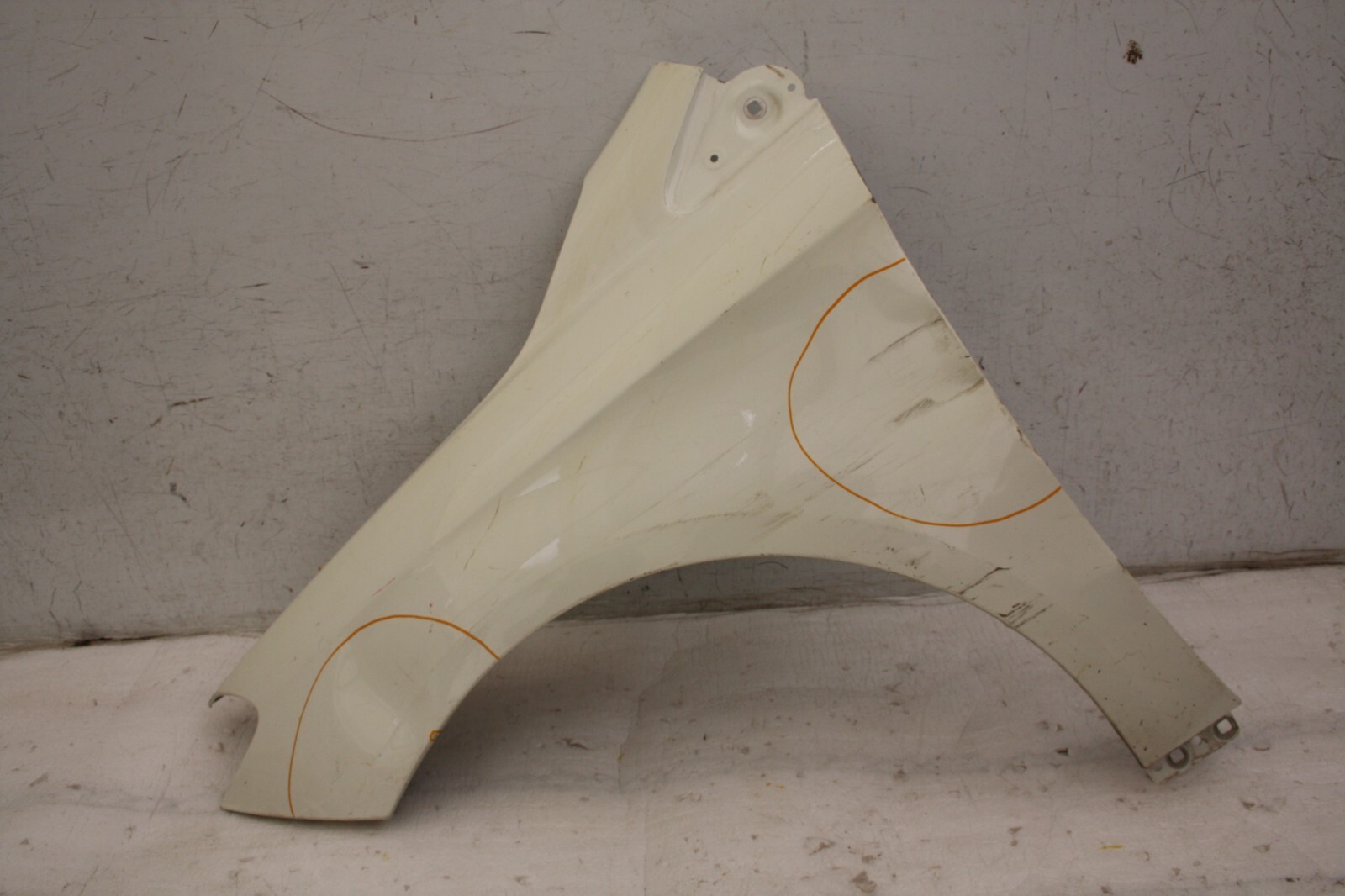 Mercedes B Class W246 Front Left Side Wing 12-19 A2468810101 Genuine *DAMAGED*