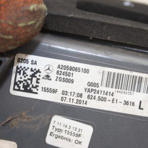 Mercedes C Class S205 Left LED Tail Light 14-18 A2059065100 Genuine LENS CRACKED - Image 6