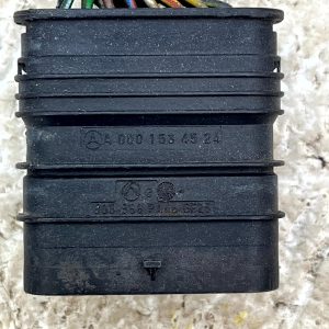 Mercedes C Class W204 PDC Parking Sensor Loom Plug Connector A0001534524 Genuine - Image 3