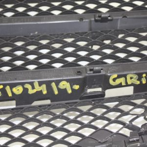 Mercedes C Class W205 Front Bumper Grill 2014-2018 A2058800183 Genuine *DAMAGED* - Image 6