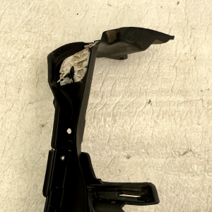 Mercedes C Class W205 Front Bumper Left Side Bracket 14-18 A2058853165 Genuine - Image 4