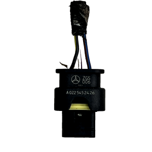Mercedes C-Class W205 PDC Sensor Wiring Loom Plug Connector A0225452426 Genuine - Image 1