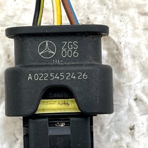 Mercedes C-Class W205 PDC Sensor Wiring Loom Plug Connector A0225452426 Genuine - Image 9