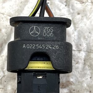 Mercedes C Class W205 PDC Sensor Wiring Loom Plug Connector A0225452426 Genuine - Image 9