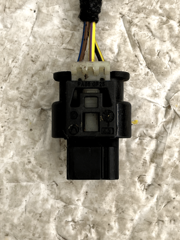 Mercedes C Class W205 PDC Sensor Wiring Loom Plug Connector A0225452426 Genuine 178510567798 4